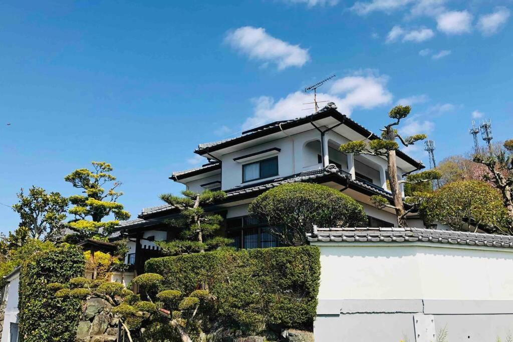 48坪！道後温泉付近駐車場有り清潔さと設備の充実さが高評価 大切な家族仲間と広々とくつろげます Villa Macujama Kültér fotó