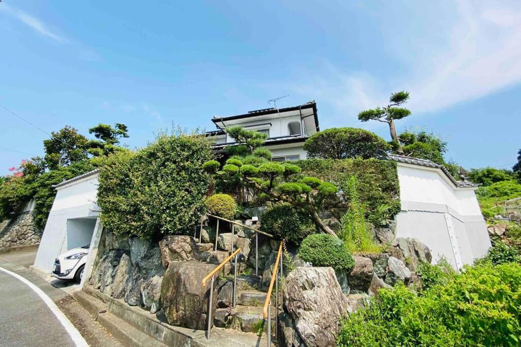 48坪！道後温泉付近駐車場有り清潔さと設備の充実さが高評価 大切な家族仲間と広々とくつろげます Villa Macujama Kültér fotó